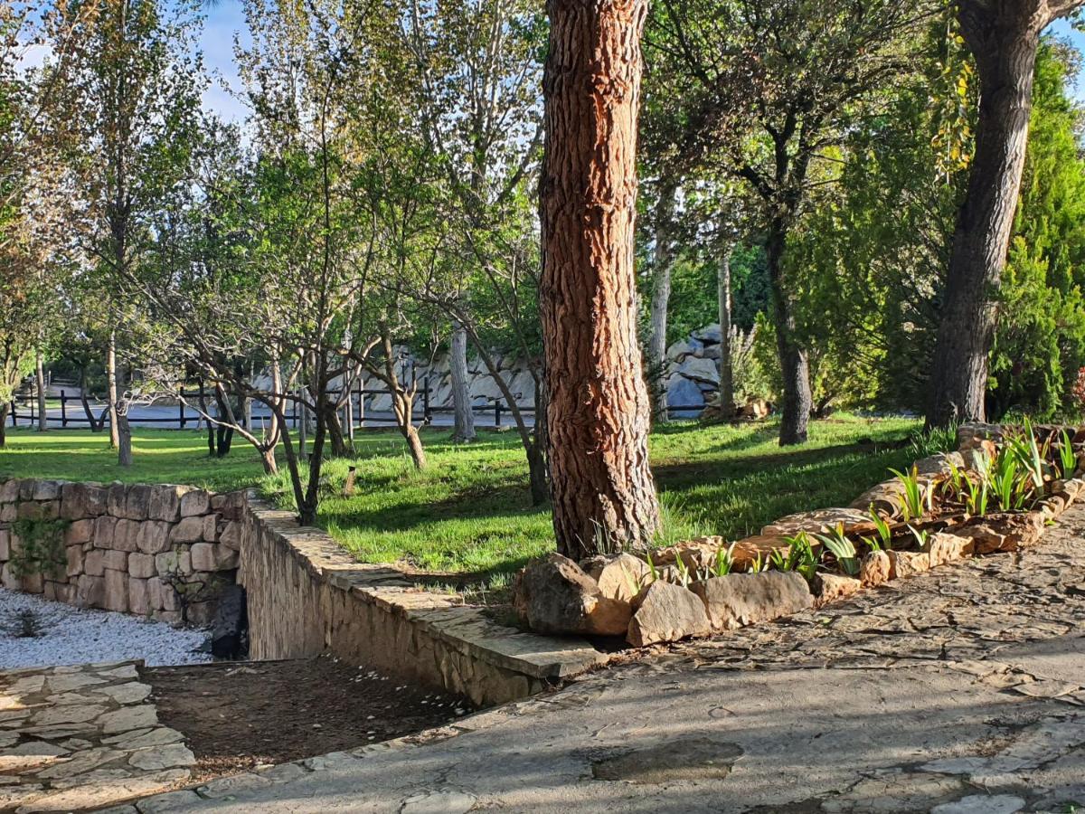 Hotel Masia El Molinete Мора-де-Рубьелос Экстерьер фото