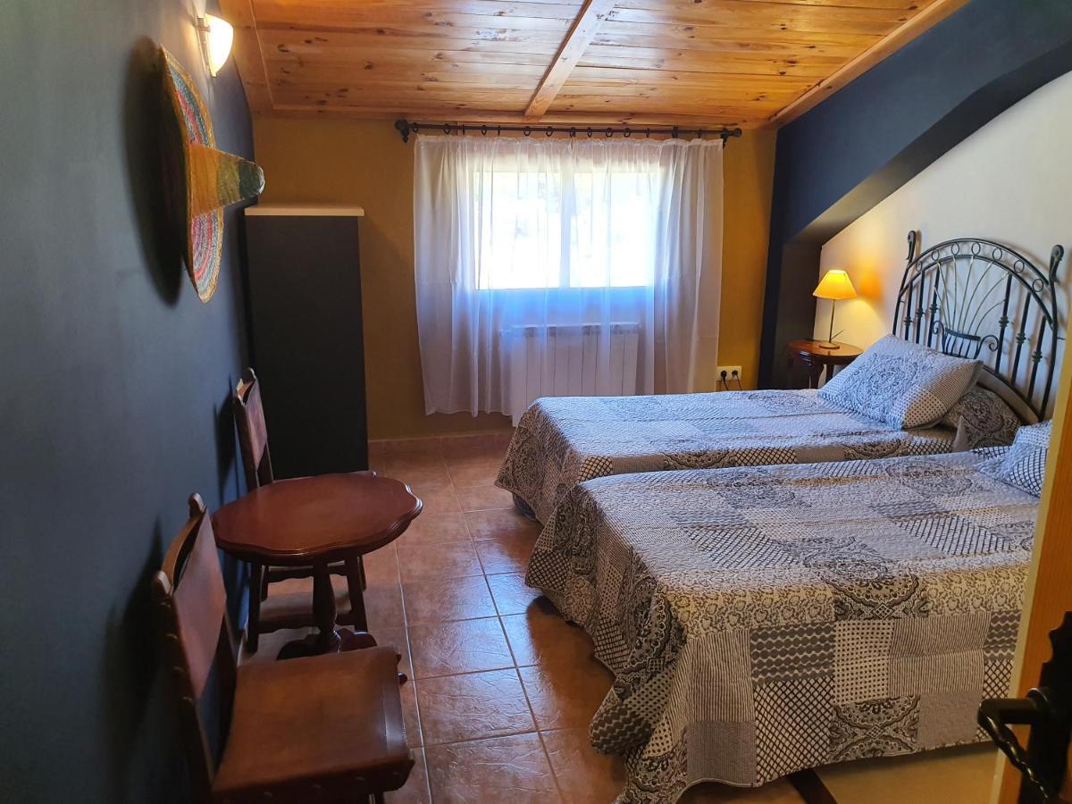 Hotel Masia El Molinete Мора-де-Рубьелос Экстерьер фото