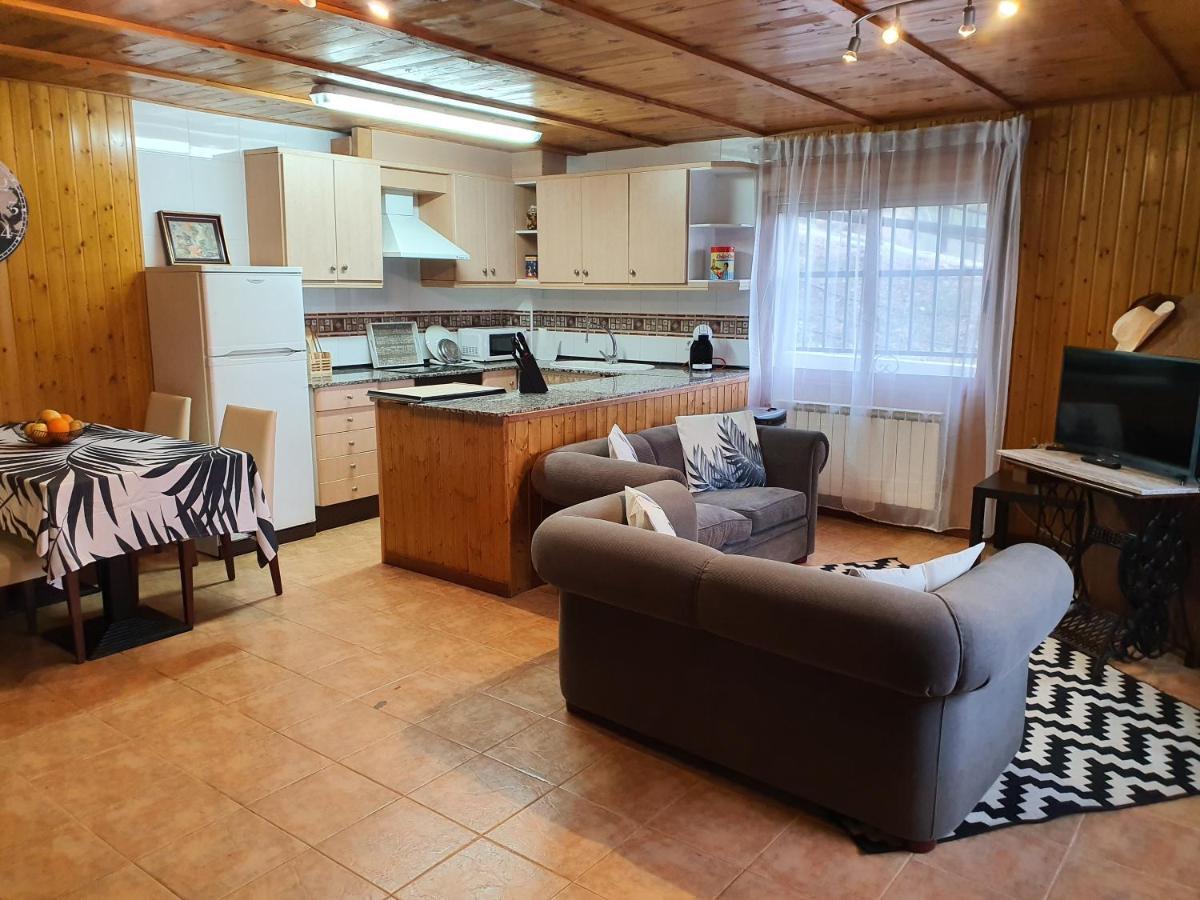 Hotel Masia El Molinete Мора-де-Рубьелос Экстерьер фото