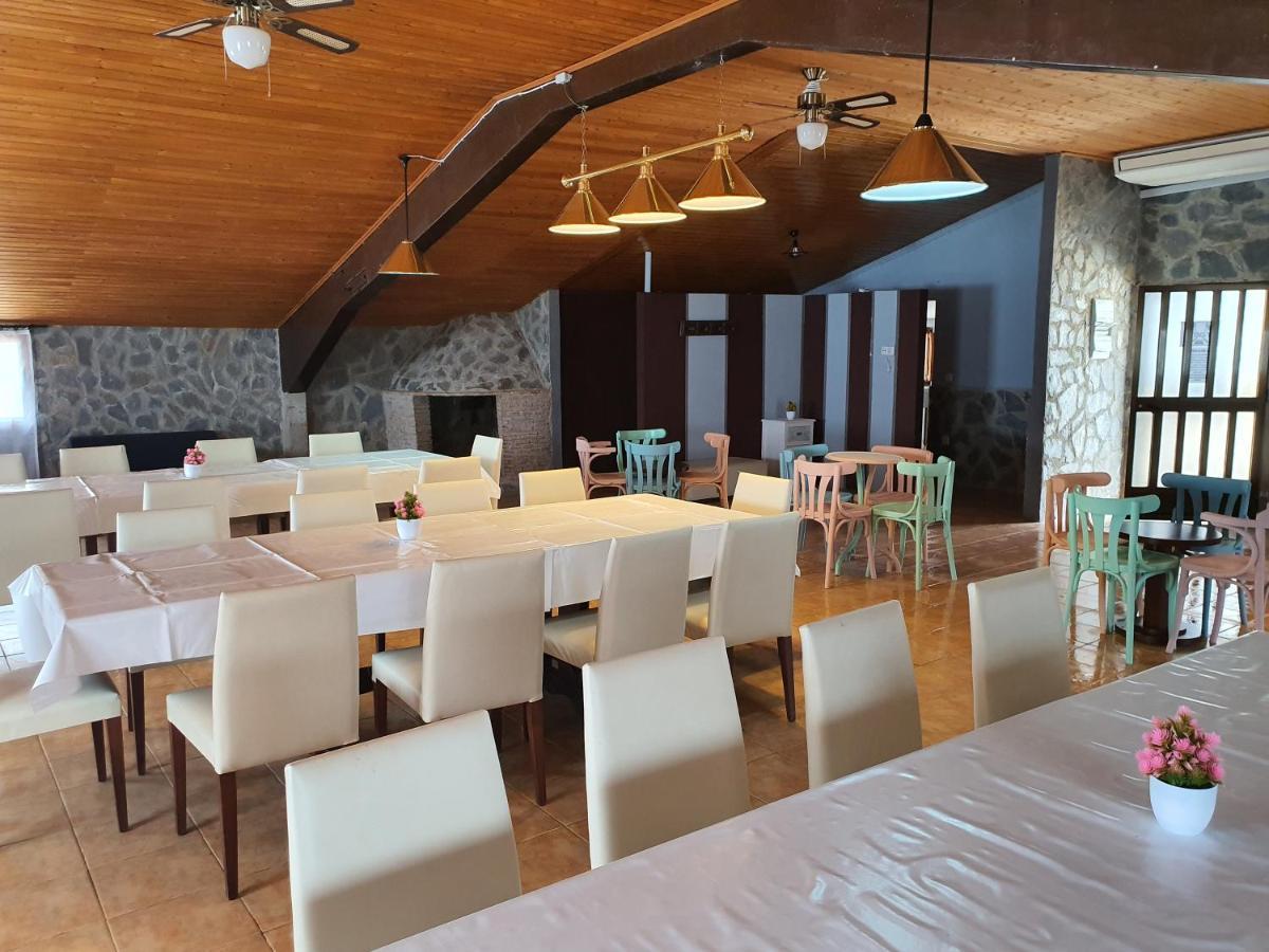 Hotel Masia El Molinete Мора-де-Рубьелос Экстерьер фото