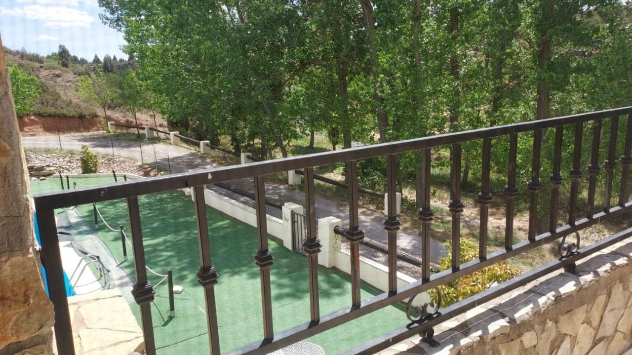 Hotel Masia El Molinete Мора-де-Рубьелос Экстерьер фото